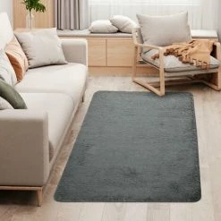 HOMCOM Grey Fluffy Area Rug Shaggy Carpet For Living Room, Bedroom, 90x150cm